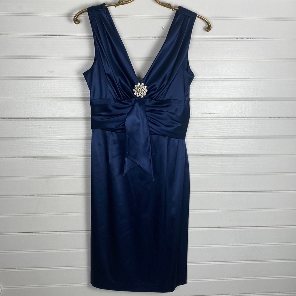 Eliza J Dark Blue Pendant Cocktail Dress Size 6